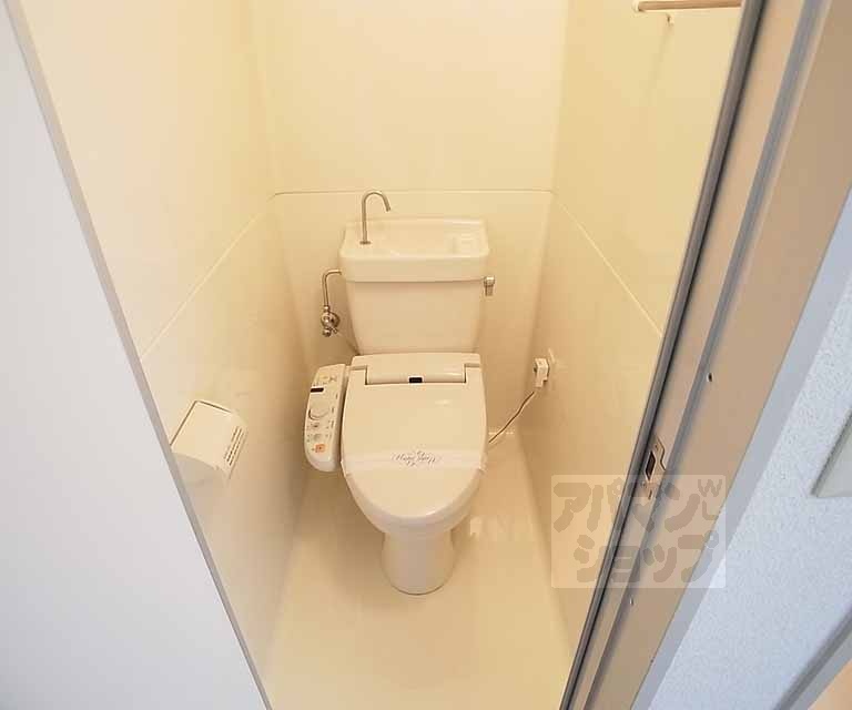 トイレ　ウォシュレット装備