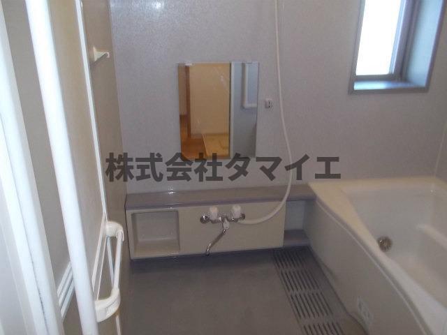 バス・シャワールーム　お風呂です