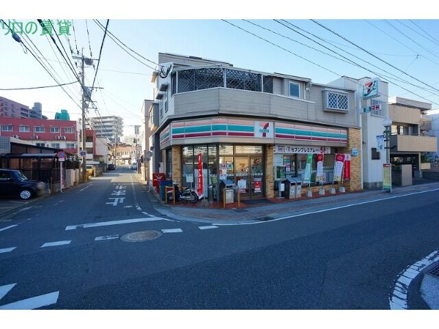 コンビニ　セブンイレブン福岡春日原駅前店（コンビニ）まで265m