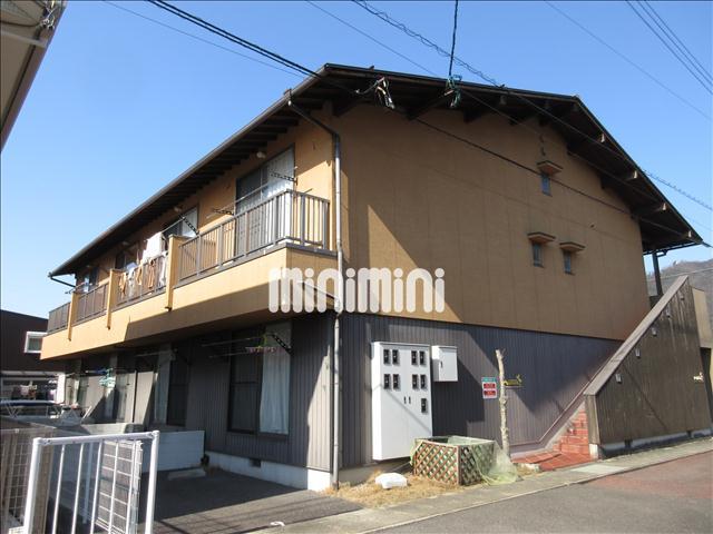 建物外観　光と風を呼び込む全室南向き。