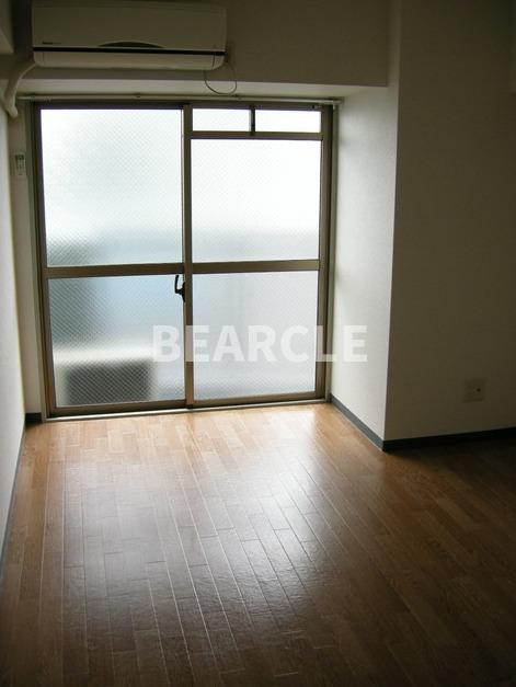 居室・リビング　ゆったりとした居間です