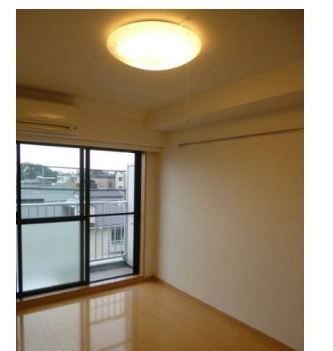居室・リビング　※同物件、別部屋になります。