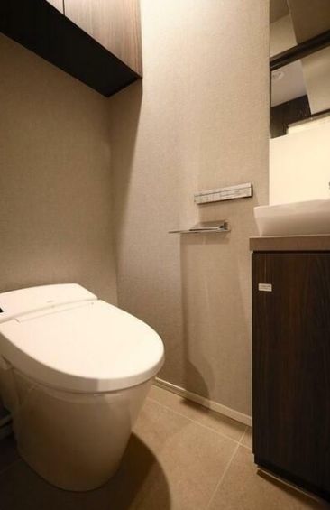 ピアース渋谷本町レジデンスのトイレ写真