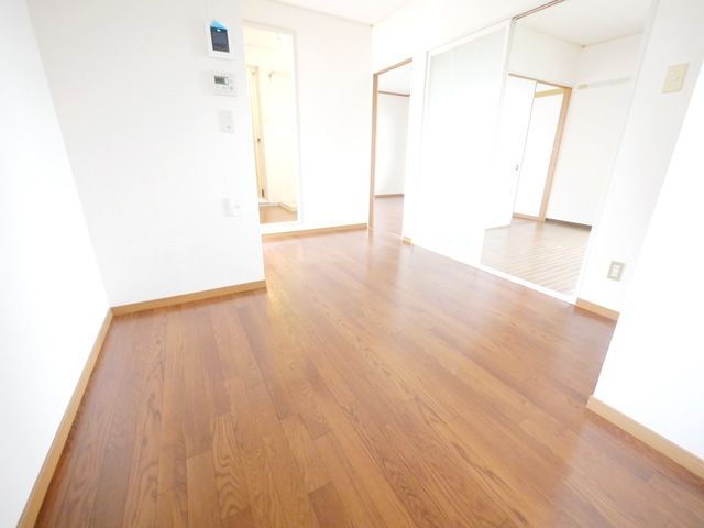 その他部屋・スペース　★リビングフロアの様子です★
