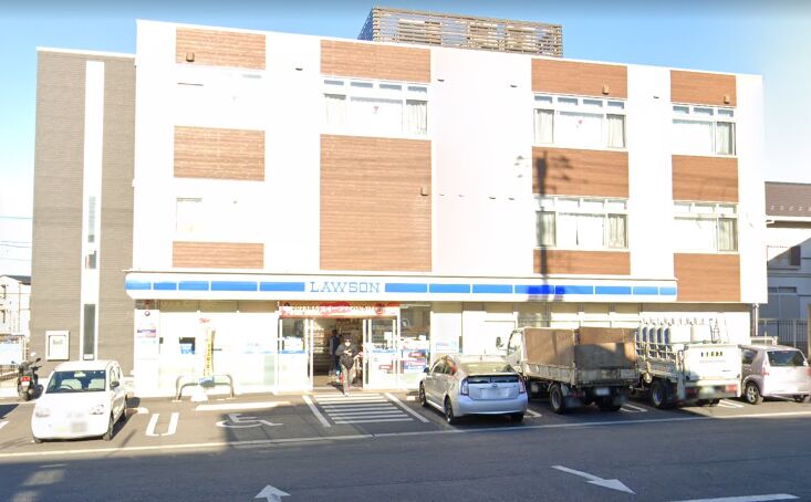 コンビニ　ローソン千葉検見川町三丁目店（コンビニ）まで94m