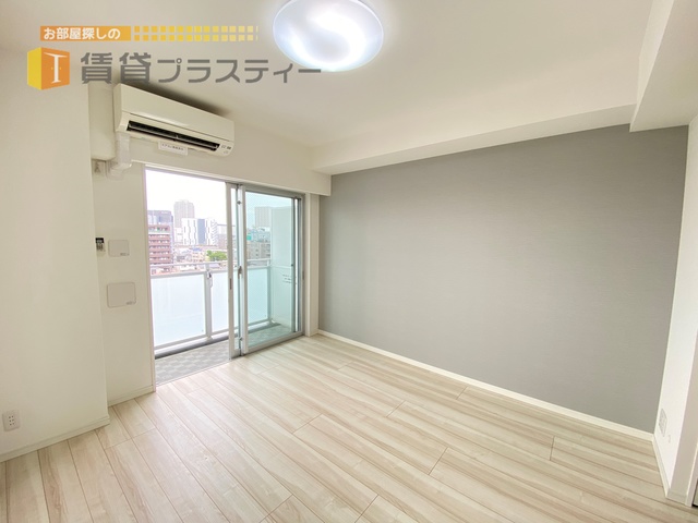 居室・リビング　居室も綺麗ですね。