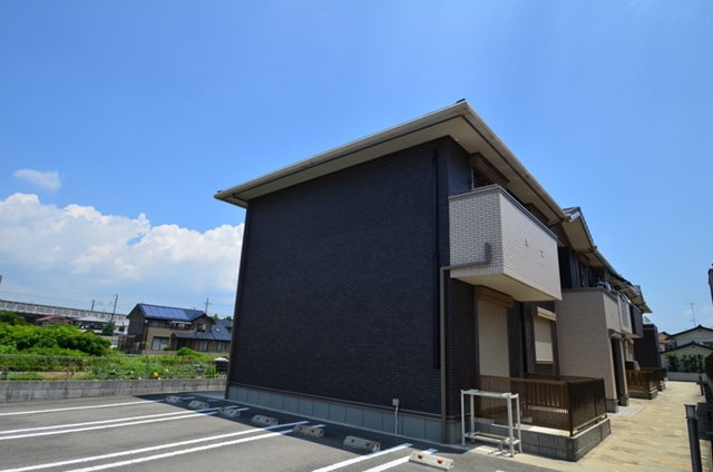 建物外観　オシャレなハイツ