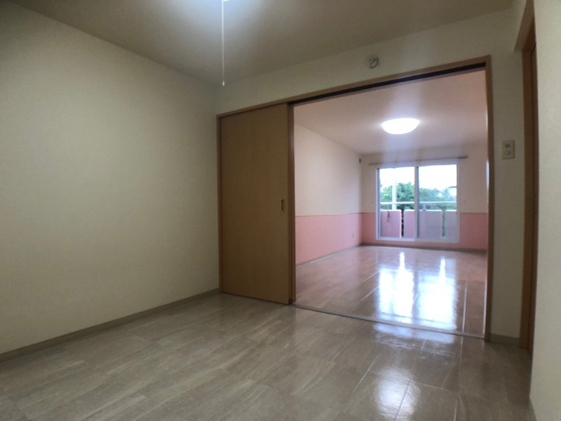 その他部屋・スペース　寝室です。部屋をどう使うかはあなた次第です！