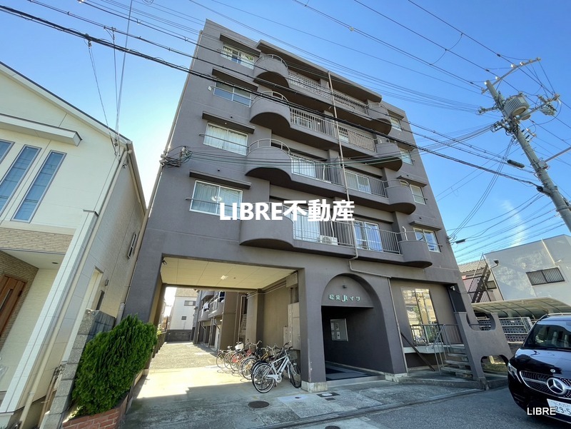 建物外観　外観はこんな感じです！