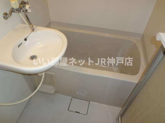 バス・シャワールーム　浴室