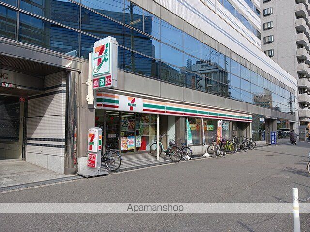 コンビニ　セブンイレブン天神橋六丁目店（コンビニ）まで200m