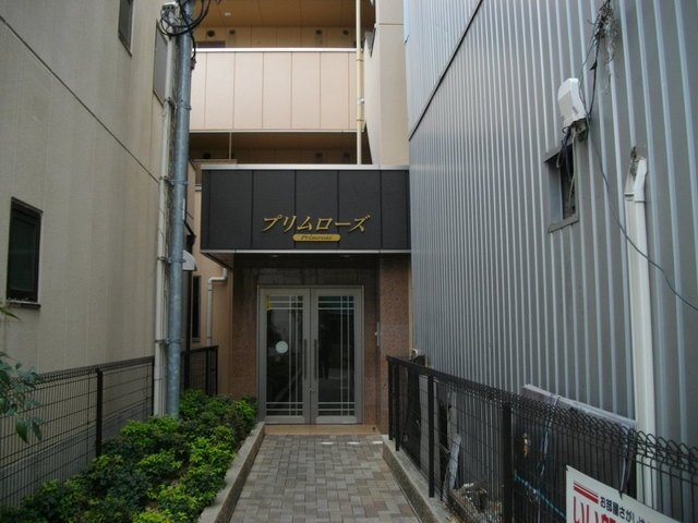 エントランス　清潔なエントランスです