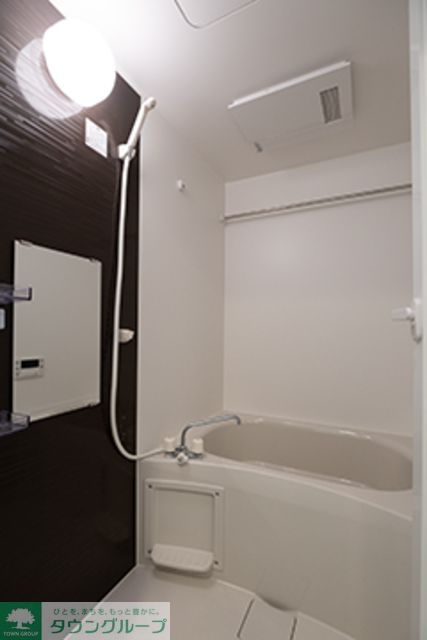 バス・シャワールーム　※写真は同タイプ住戸です。