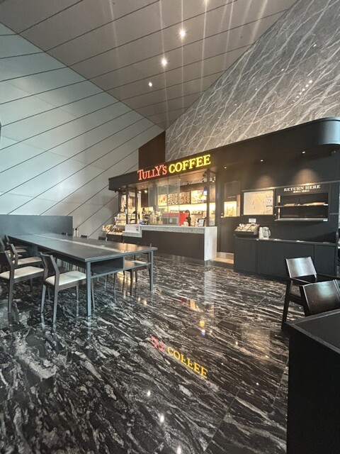 飲食店　タリーズコーヒー（飲食店）まで100m
