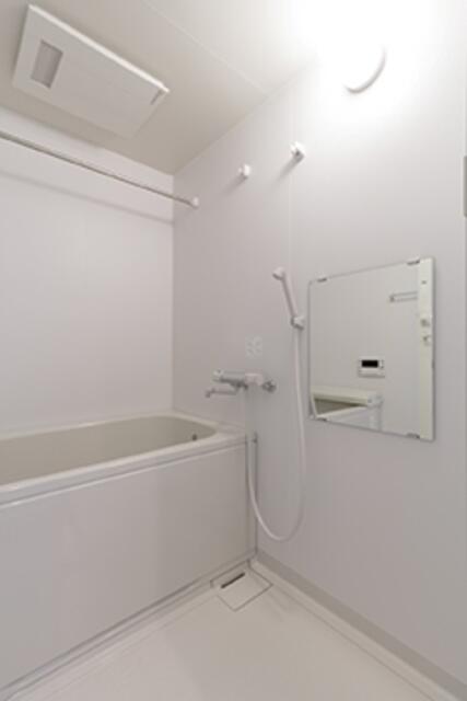 バス・シャワールーム　※写真は同タイプ住戸です。
