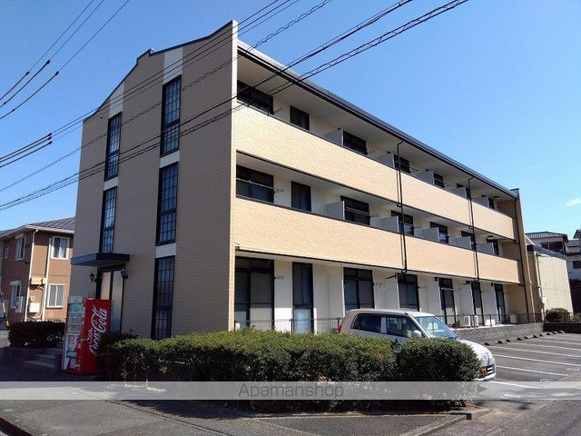 レオパレスクラージュ富塚Iの外観写真