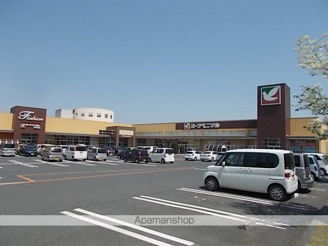 スーパー　ヨークベニマル　赤塚店（スーパー）まで950m