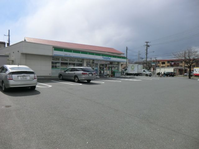 コンビニ　ファミリーマート浦安東野（コンビニ）まで700m