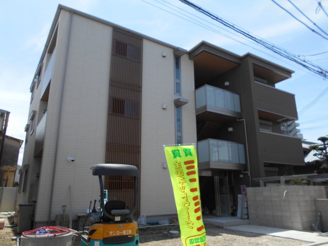 エンターテイン堺市の外観写真