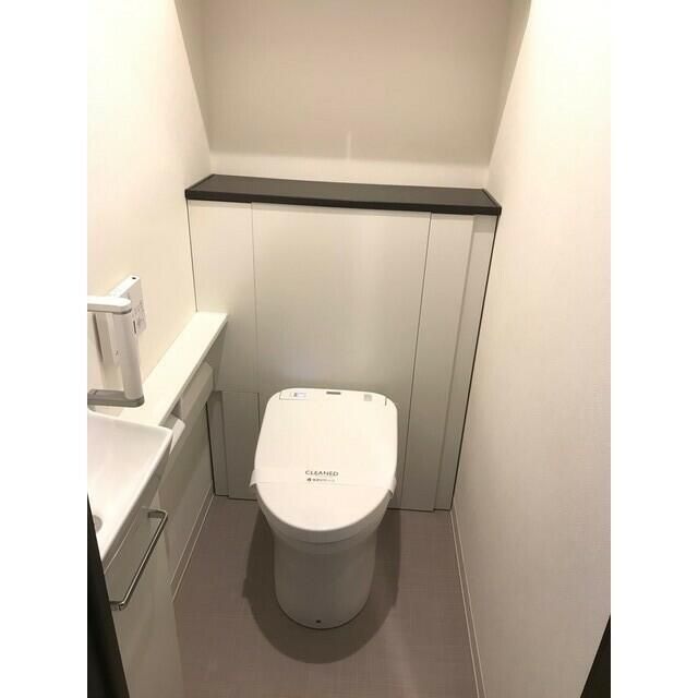 トイレ　シンプルで使いやすいトイレです