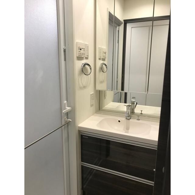 洗面設備　忙しい朝には欠かせない洗面所です