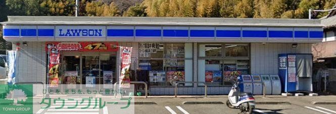コンビニ　ローソン横浜三保町店（コンビニ）まで1850m