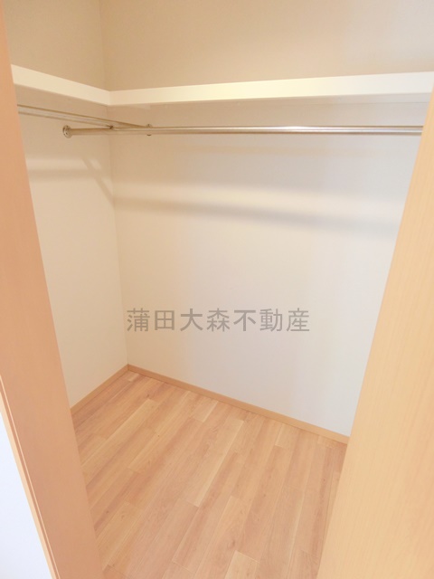 収納　大型収納　ウォークインクローゼット