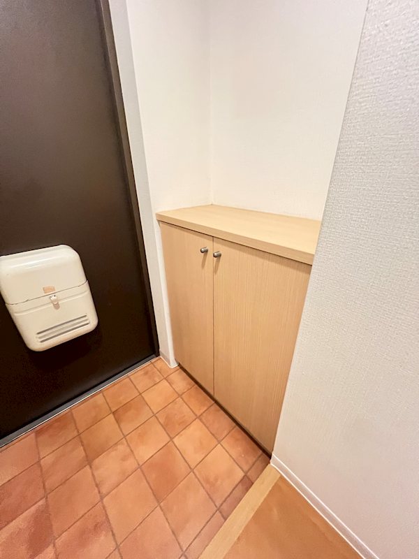 玄関　ゆったりとした玄関スペースです♪