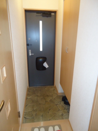 玄関　落ち着いた玄関です