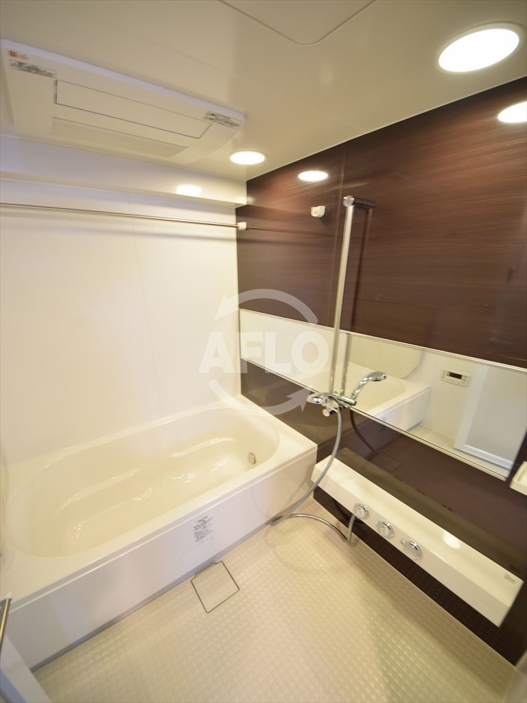 バス・シャワールーム　S-RESIDENCE淀屋橋　浴室