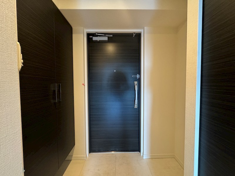 S-RESIDENCE神戸磯上通の玄関写真