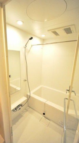 バス・シャワールーム　別タイプ部屋　参考写真です