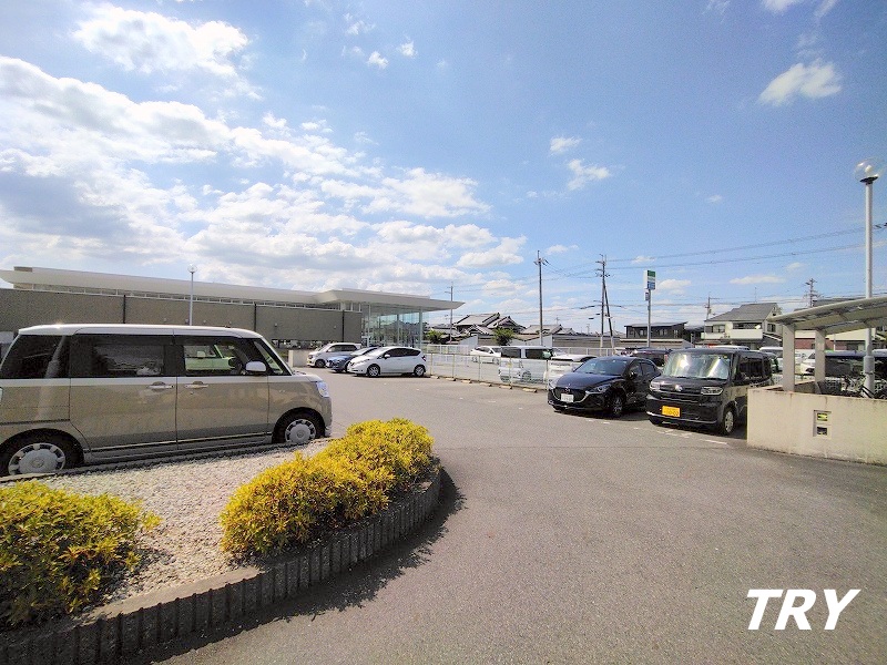 駐車場　敷地内駐車場