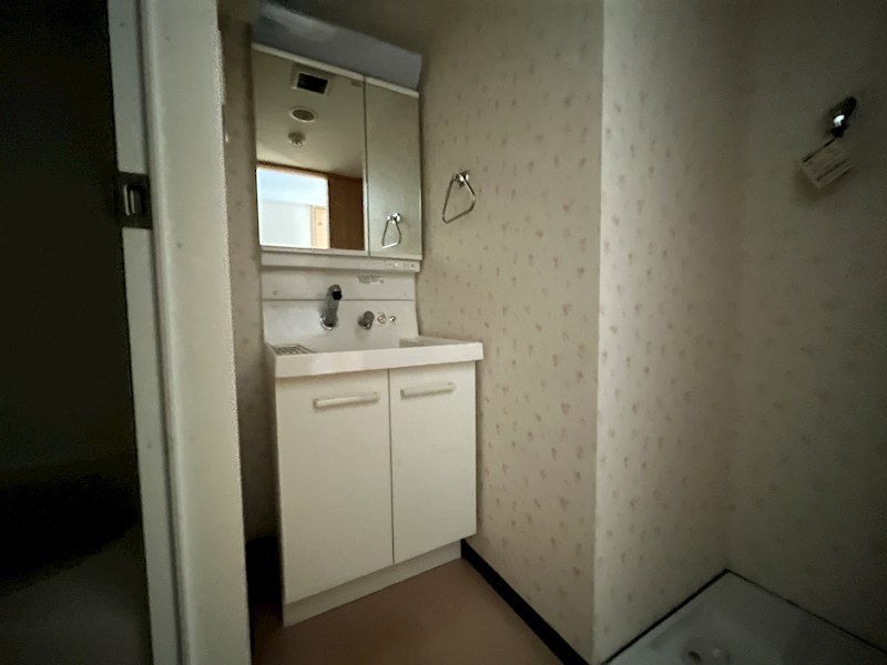 アールワイ西宮の内装写真