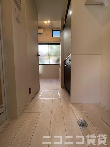 玄関　別号室イメージの為、現状を優先致します。