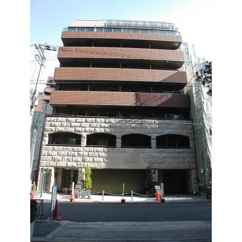 建物外観　外観は落ち着いています