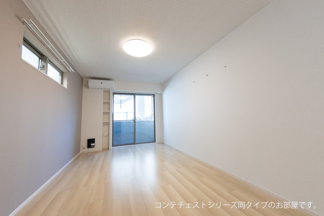 小田急小田原線 厚木駅 徒歩8分 2階建 新築の居間写真