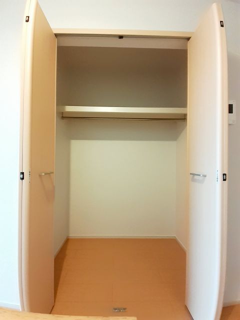 ＪＲ山陽本線 大久保駅 徒歩18分 3階建 築15年の内装写真