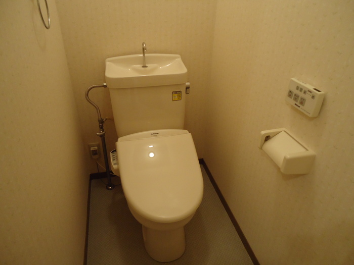 シャルムi B棟のトイレ写真