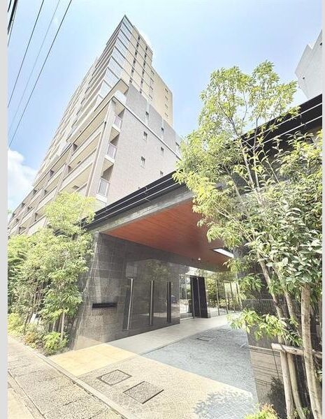 地下鉄鶴舞線 植田駅 徒歩6分 築8年