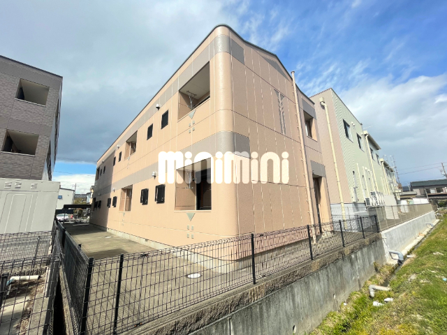 建物外観　南向き