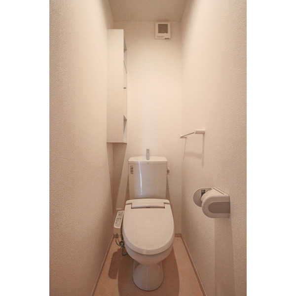 トイレ　同じ建物の別のお部屋