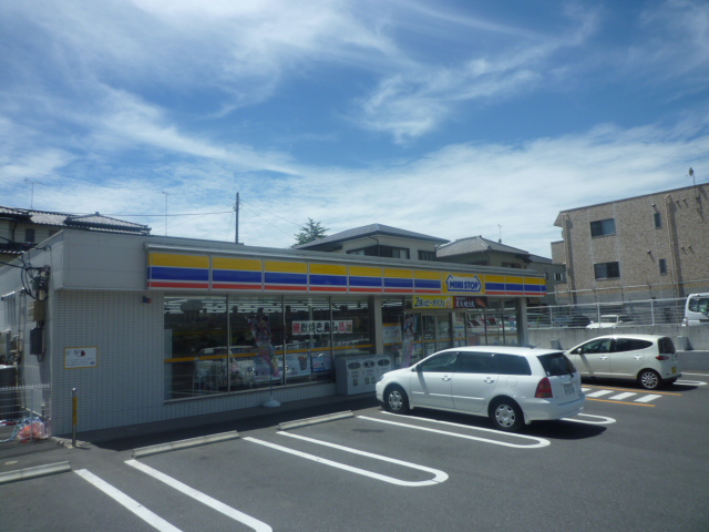 コンビニ　ミニストップ千葉検見川2丁目店（コンビニ）まで139m