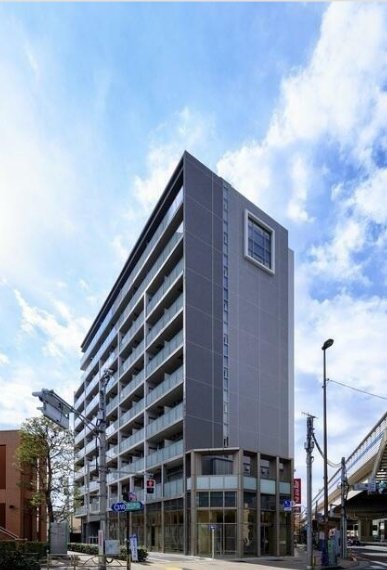 東急田園都市線 駒沢大学駅 徒歩4分 築10年