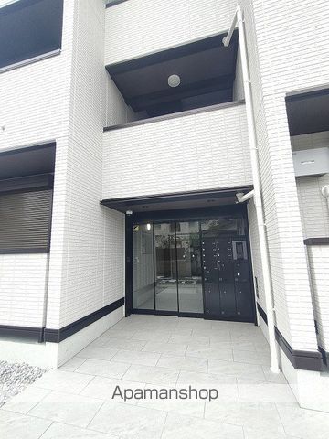 ＪＲ東海道本線 千里丘駅 徒歩7分 3階建 築1年の外観写真
