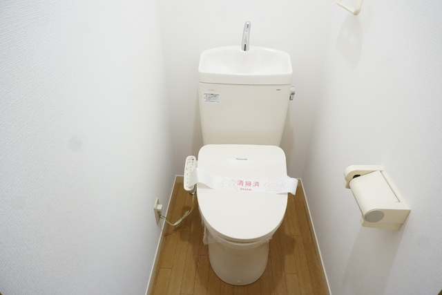 トイレ　洗浄便座