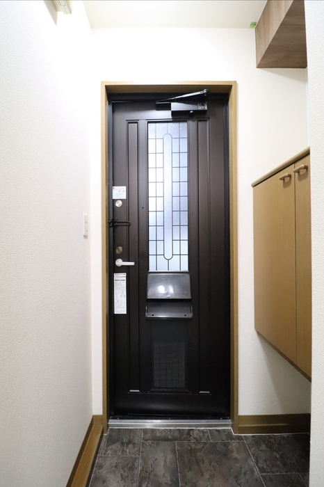 玄関　シューズボックス（カウンタータイプ）