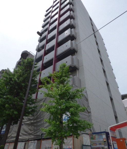 東京メトロ千代田線 北千住駅 徒歩8分 築12年