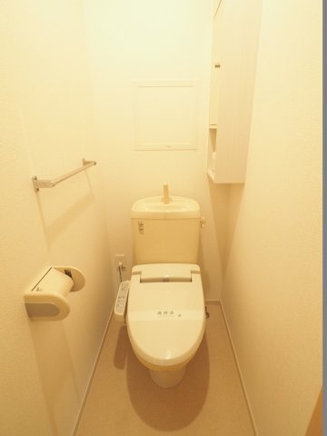 トイレ　トイレもきれいです