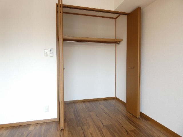 収納　図面と現状に相違がある場合には現状を優先